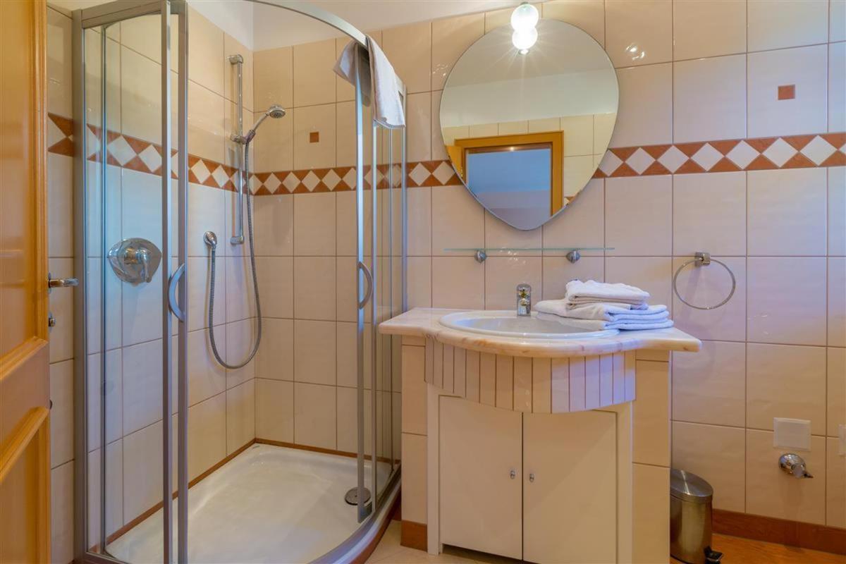 Villa Barbara Crikvenica Rum bild