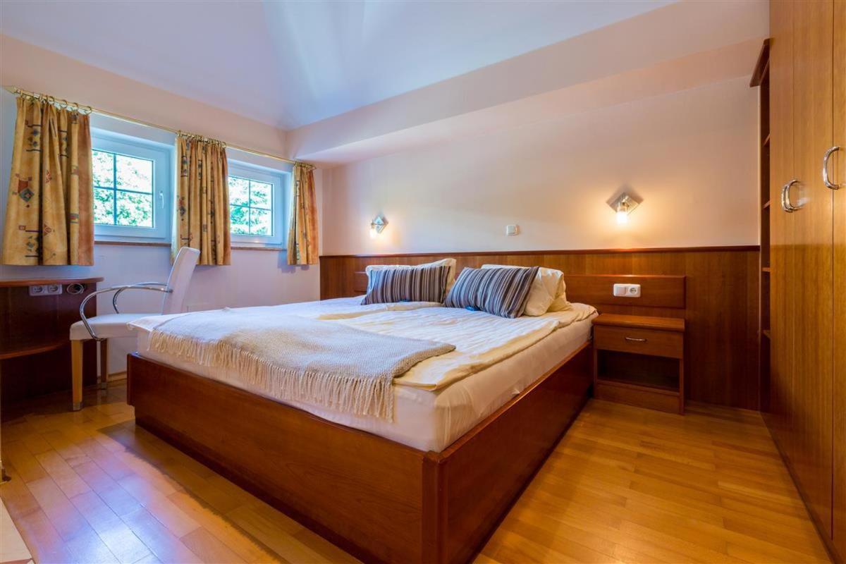 Villa Barbara Crikvenica Rum bild